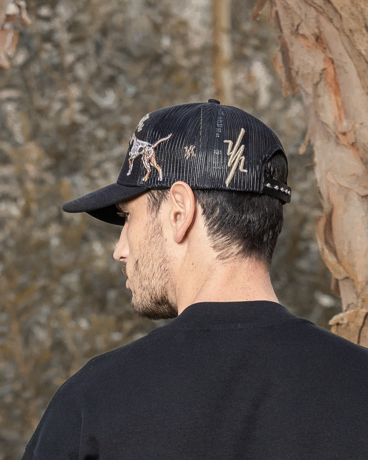 DARK CAP BLACK
