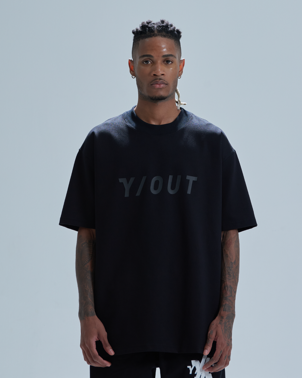 T-SHIRT PULL UP