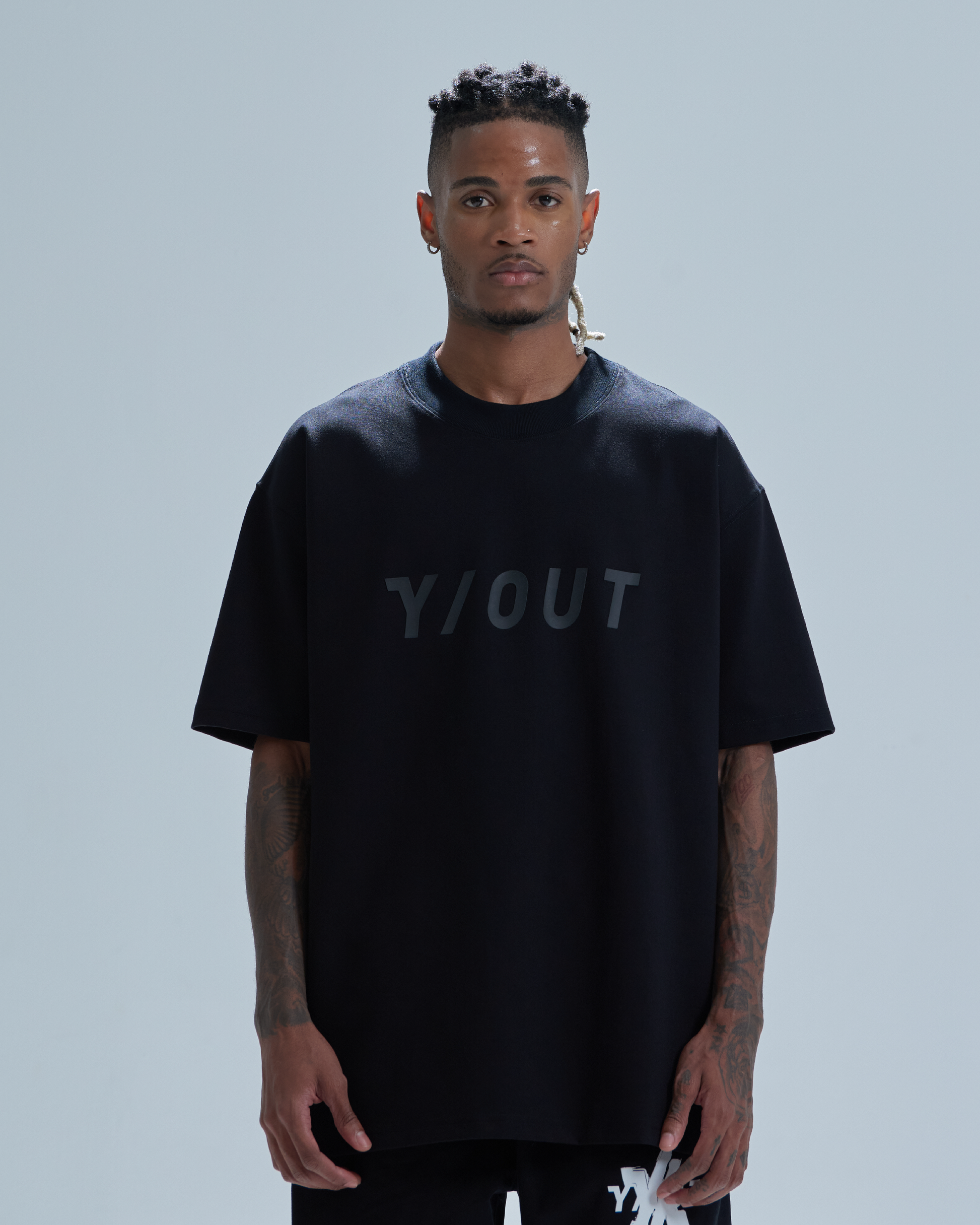 T-SHIRT PULL UP