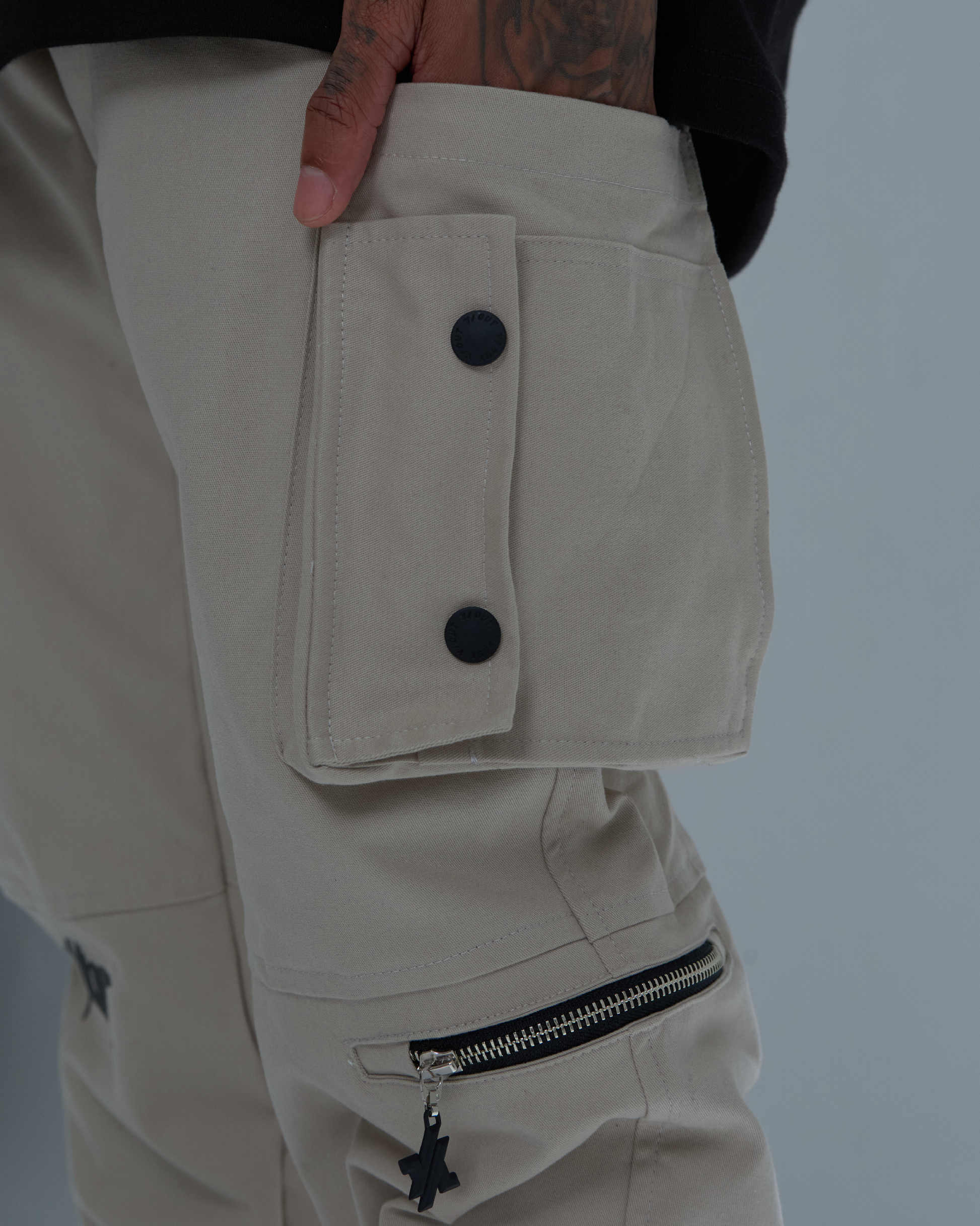 CARGO HIGH CLASS