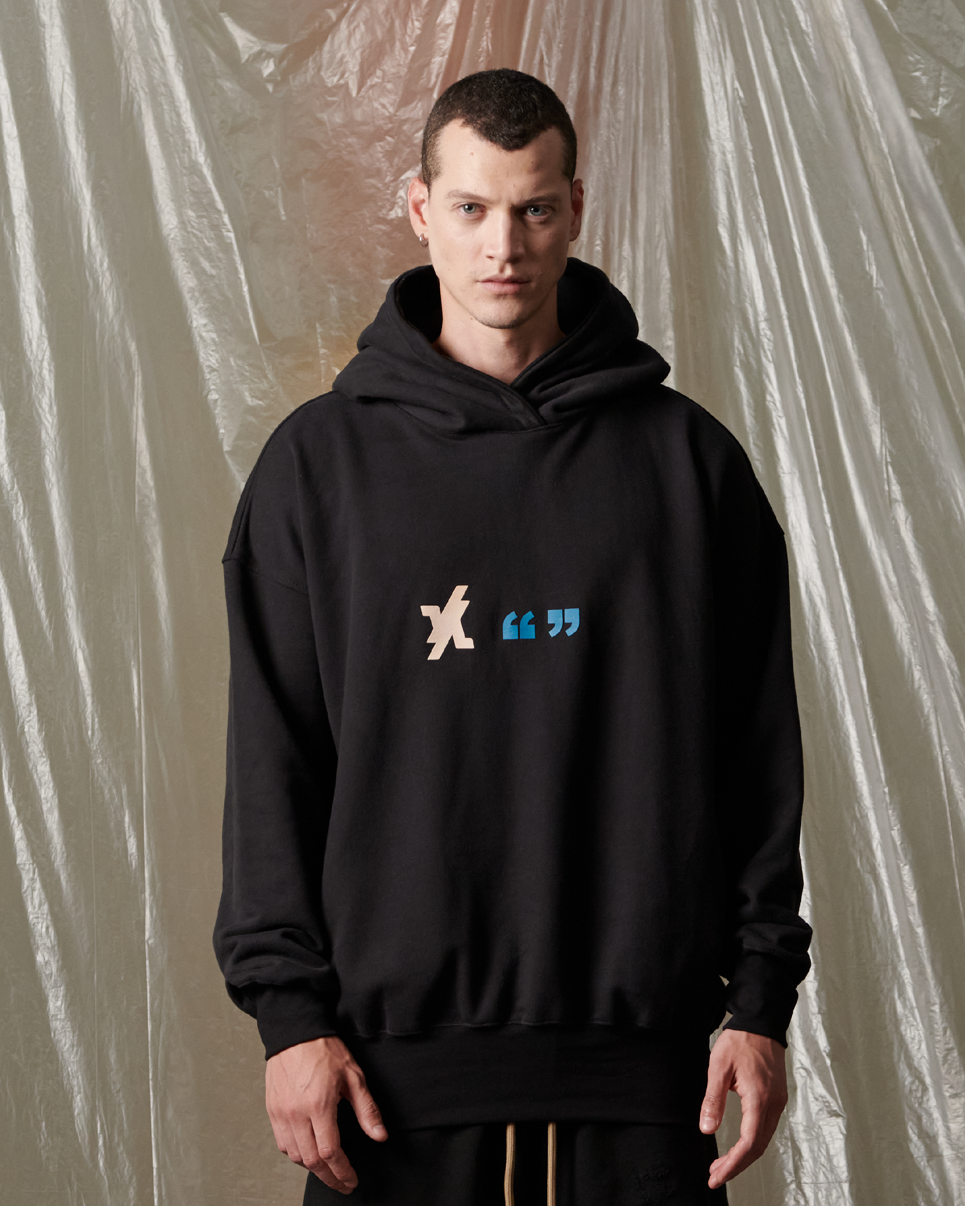 ANTARTIC HOODIE