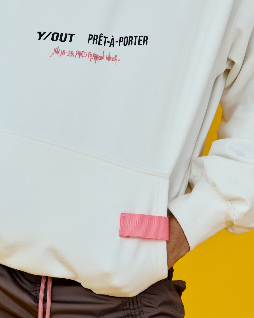 AVENUE HOODIE