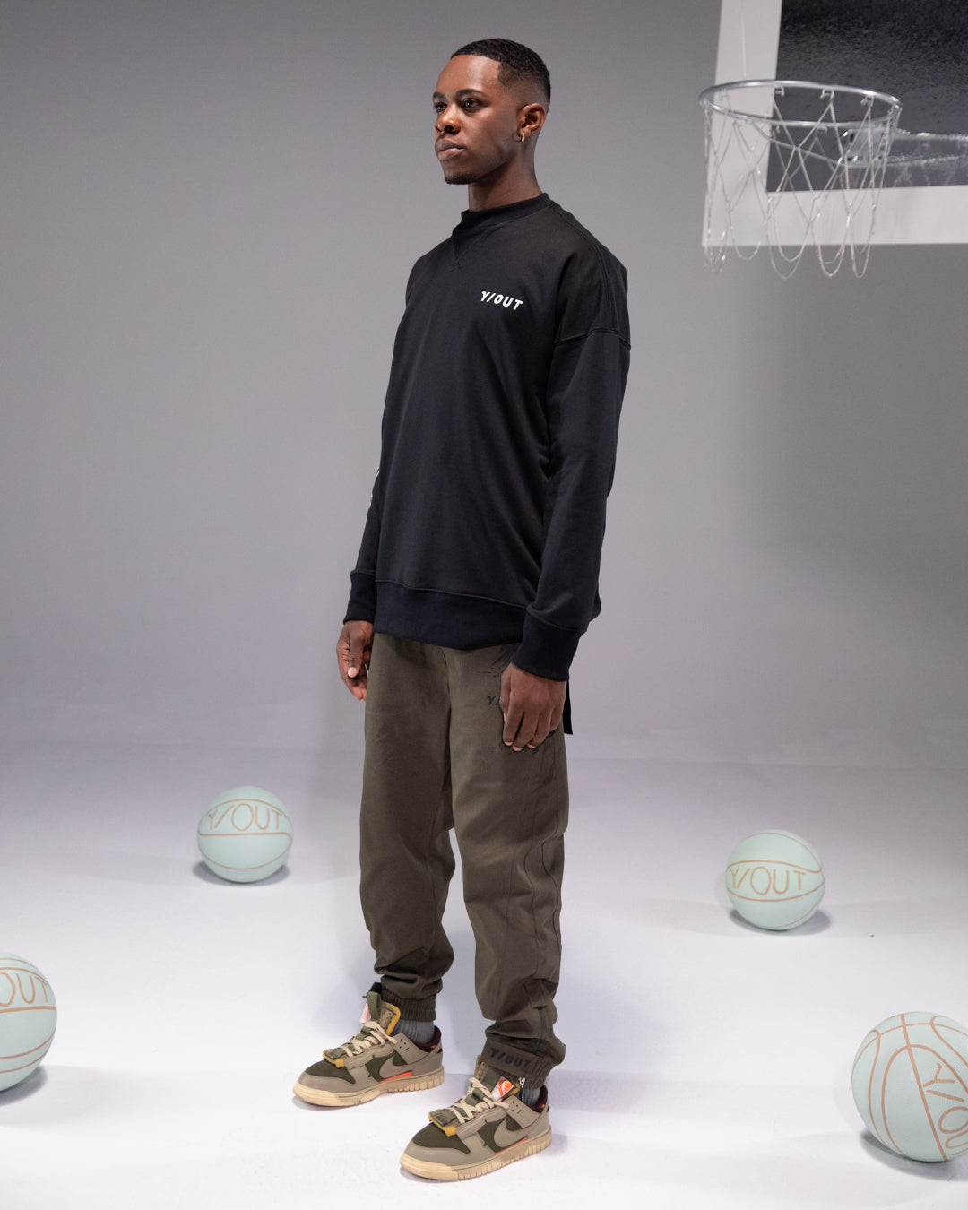 JOGGER OUT