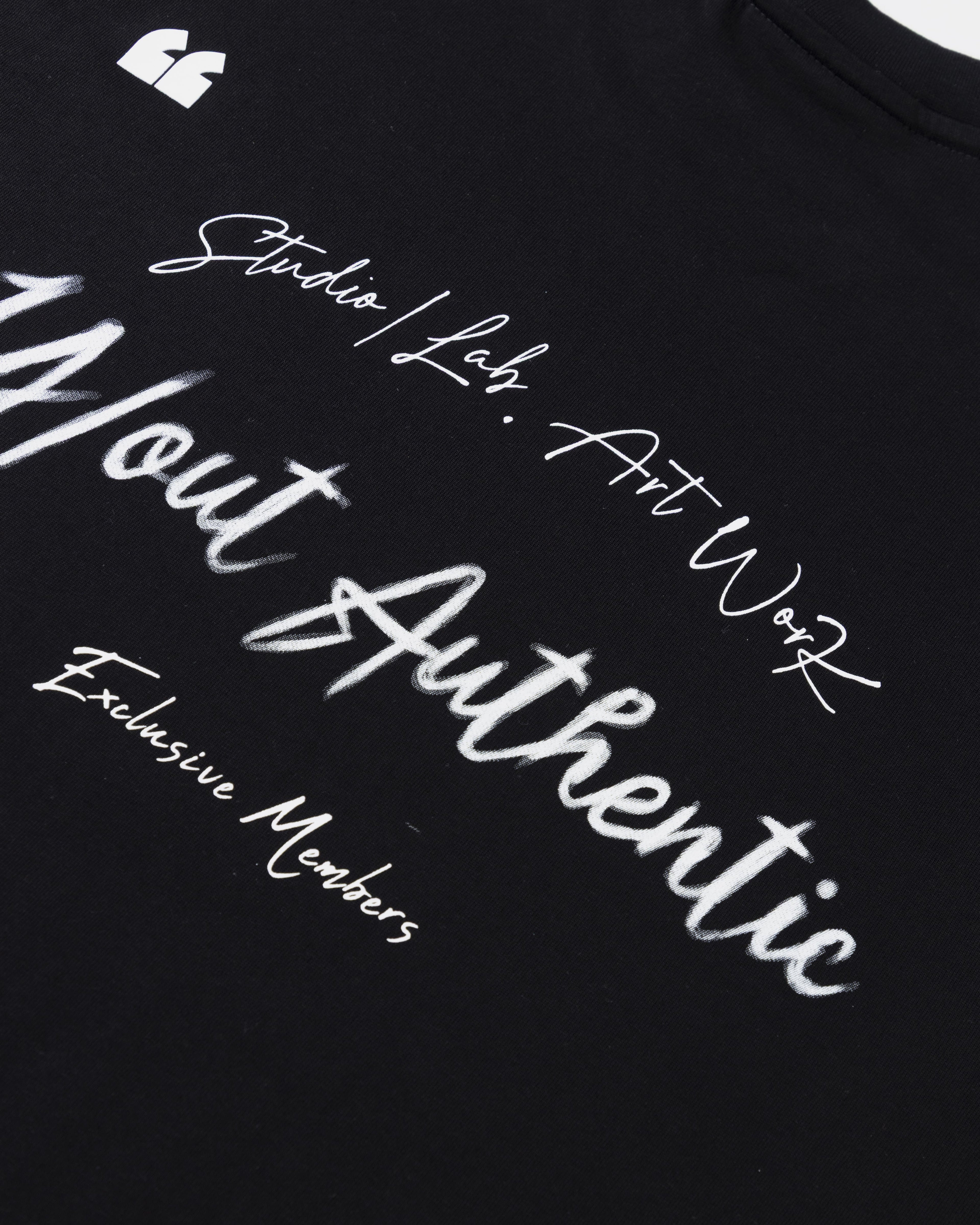 NECK T-SHIRT
