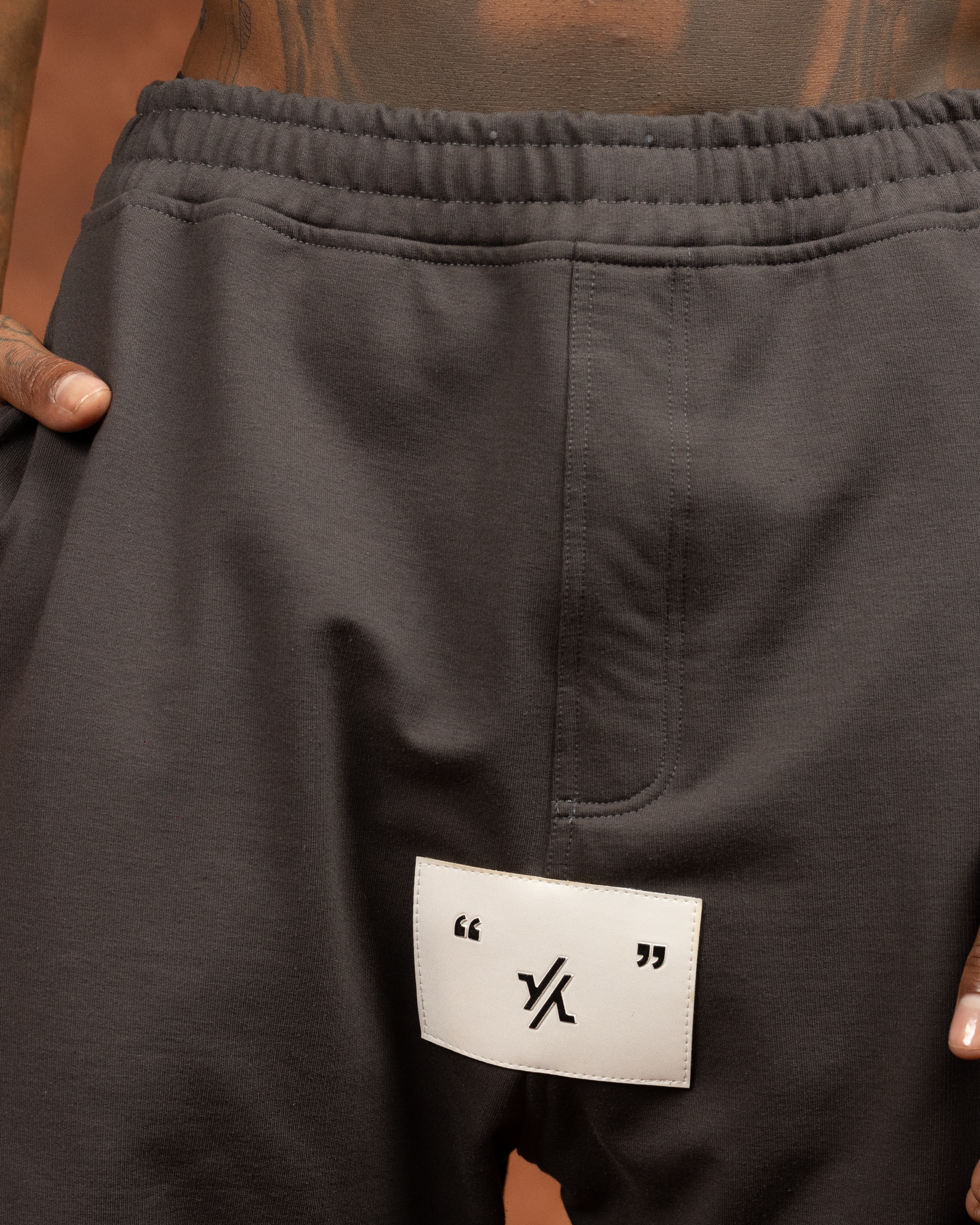 LOOP PANTS
