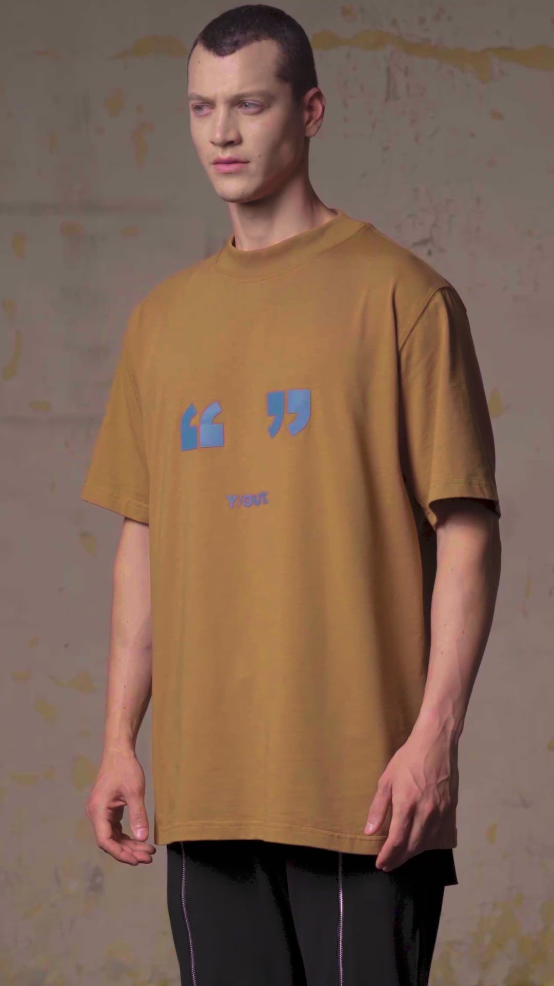 COMET T-SHIRT