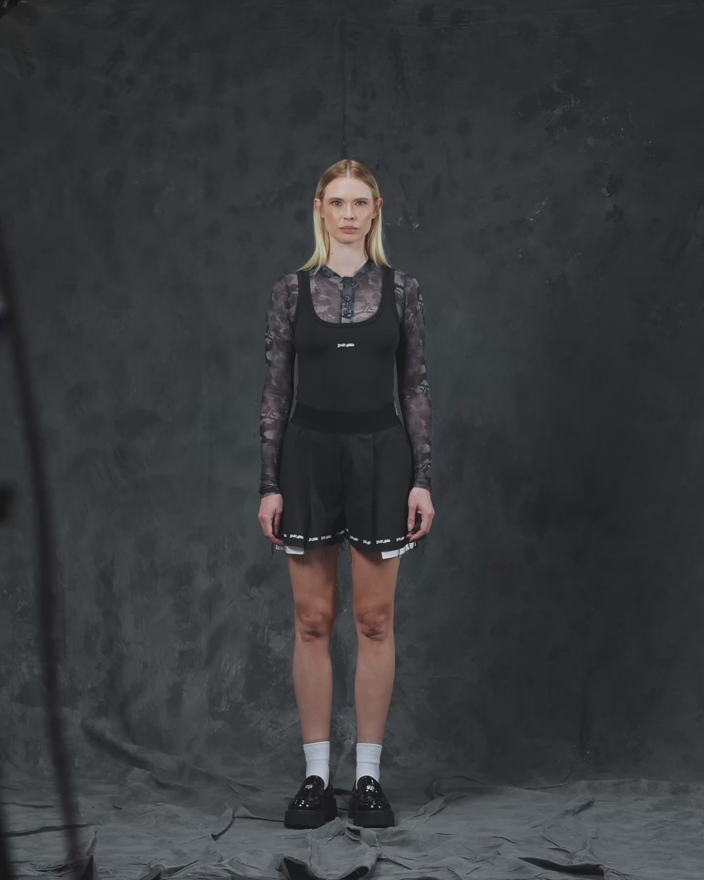 URBAN CLASSY SHORT-11