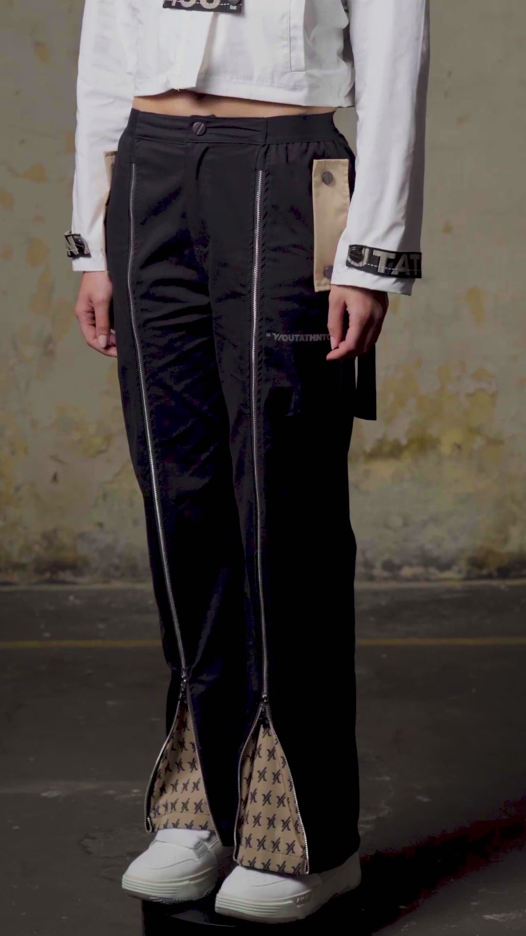 APHOTIC PANTS