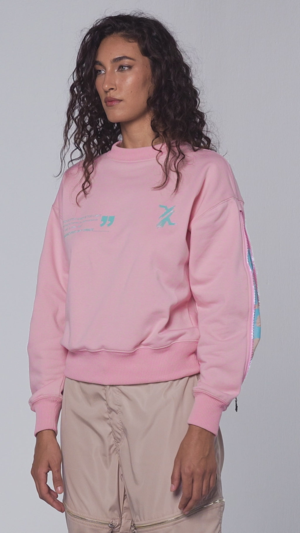2 TYPES SWEATER