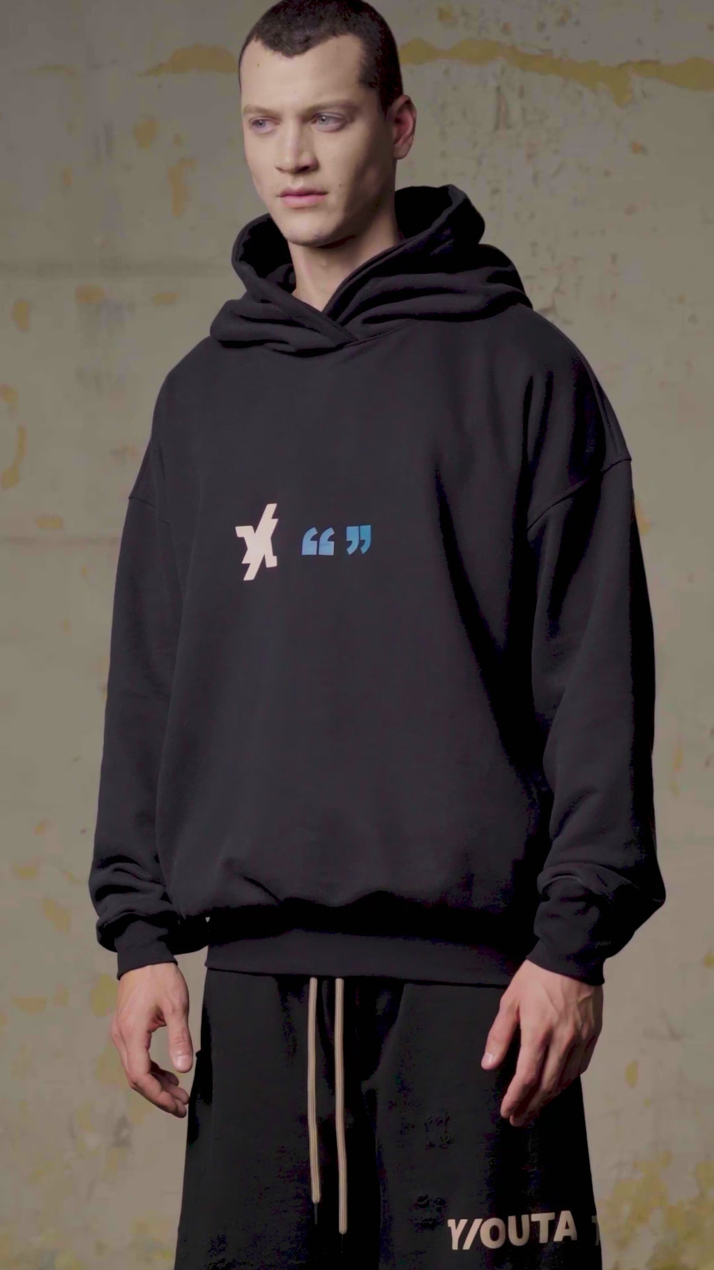 ANTARTIC HOODIE