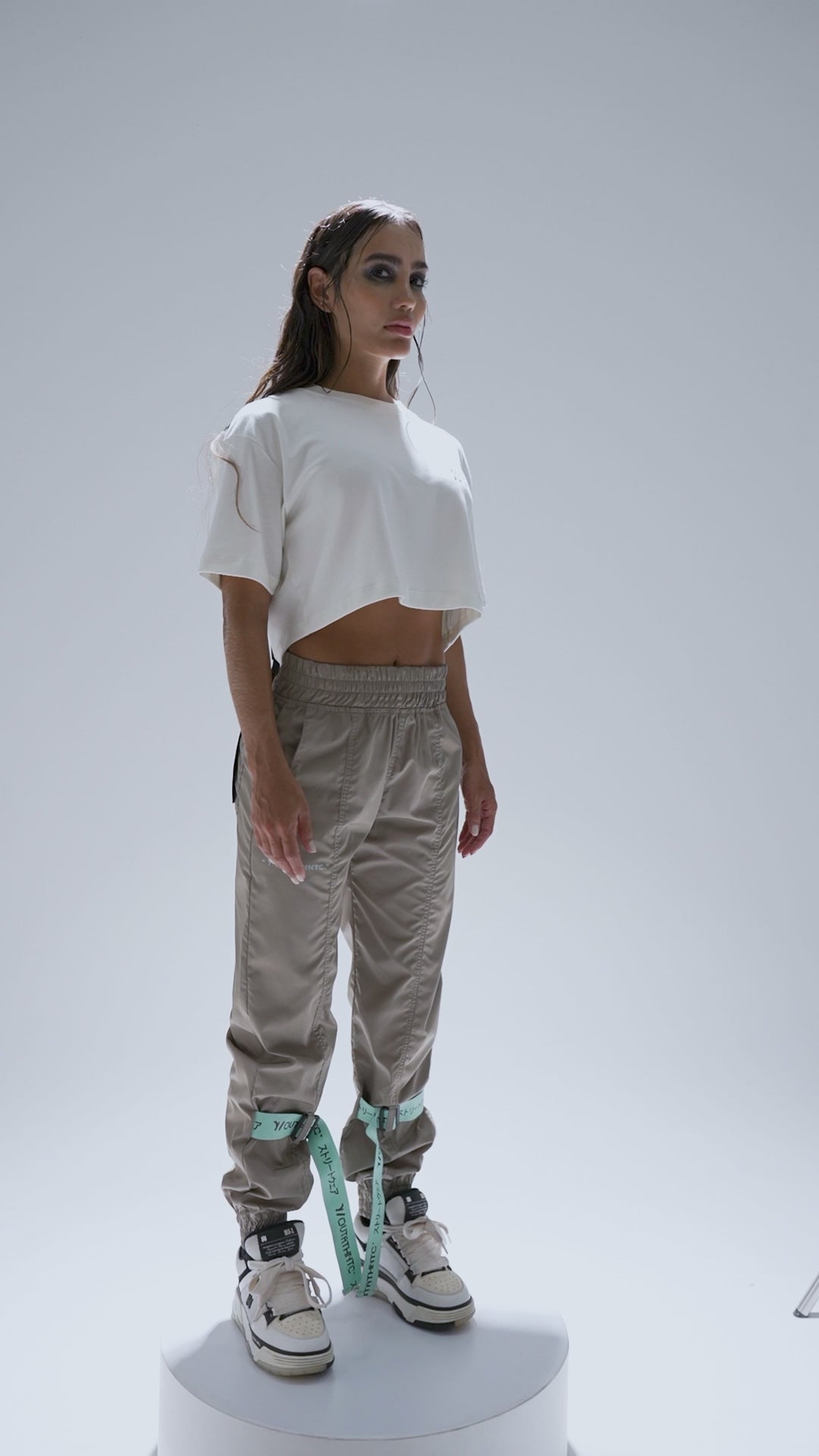 JOGGER HOLD ON