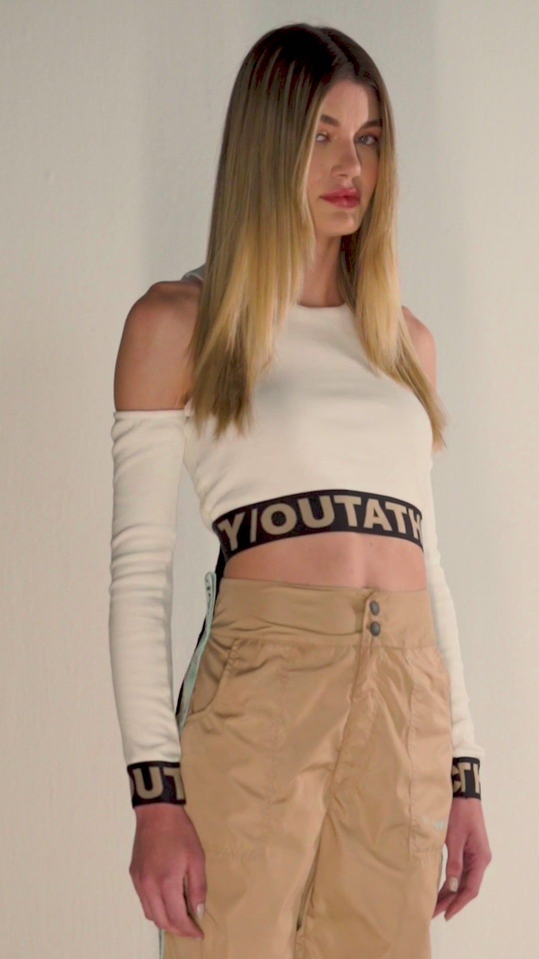 CROP TOP UNIQUE