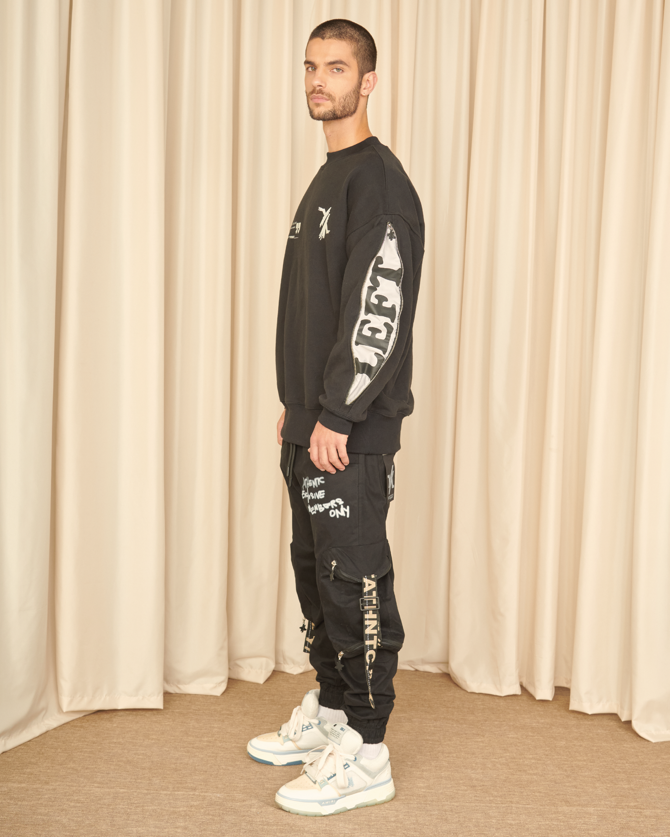 DIVE SWEATSHIRT
